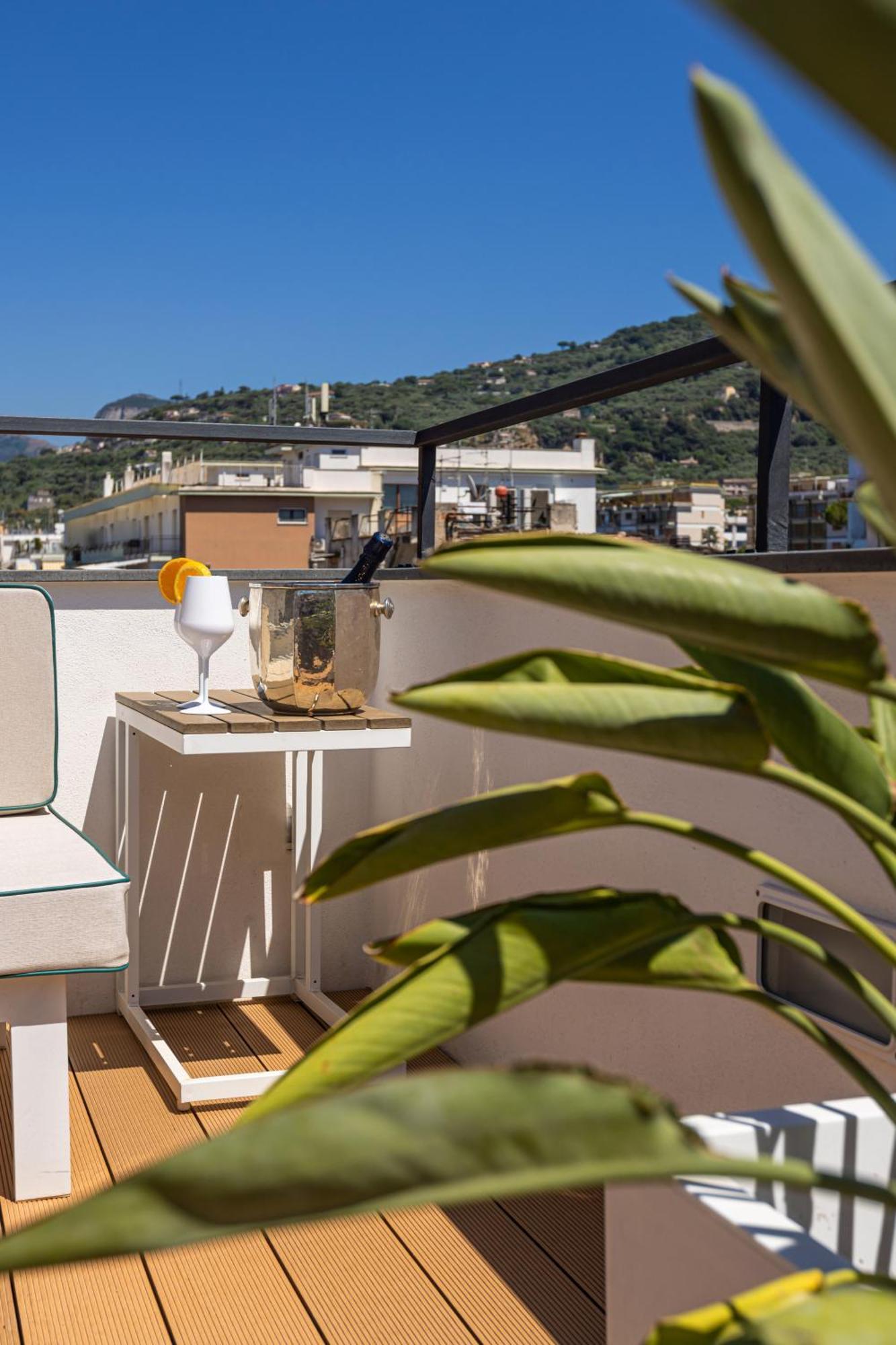 Sorrentovibes - Boutique Suites 186 Kültér fotó